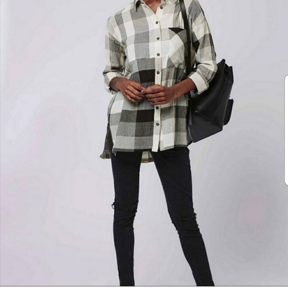Topshop Boyfriend Plaid Black Cream Crinkle Button Up Buffalo Plaid, Sz 2 - Picture 2 of 14
